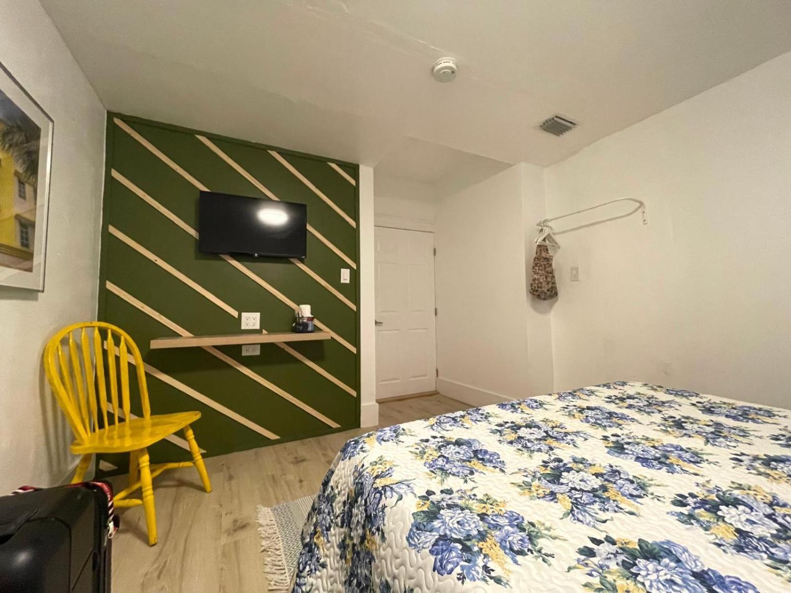 Cozy Room In The Heart Of Little Havana ميامي المظهر الخارجي الصورة